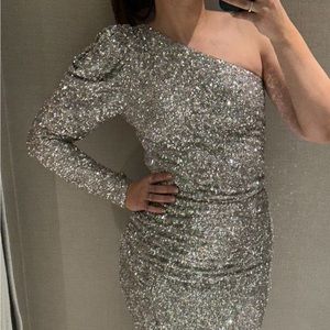 NWT EXPRESS Sequin One Shoulder Puff Sleeve Top Sz XS in Champagne